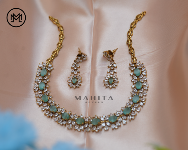 Lite Green Moissanaite Necklace - Image 5