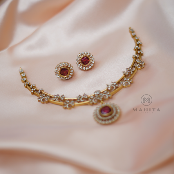 Red Necklace - Image 3