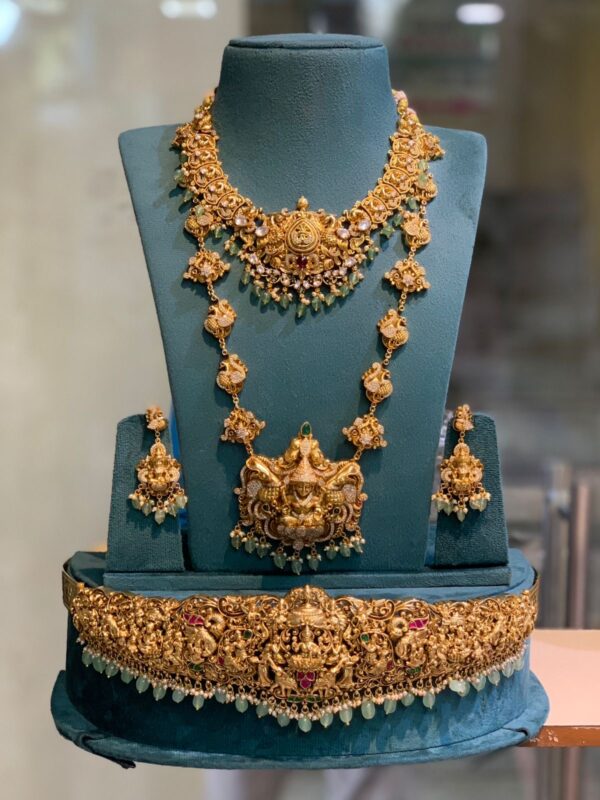Antique Full Bridal Set