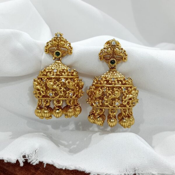 Jhumkas