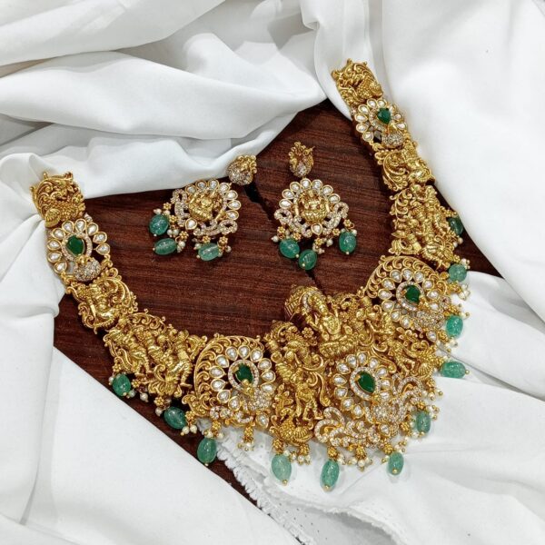 Antique Necklace Set