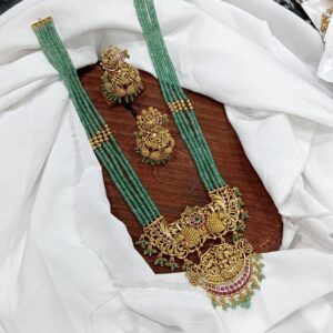 Green beads Long Neckpiece