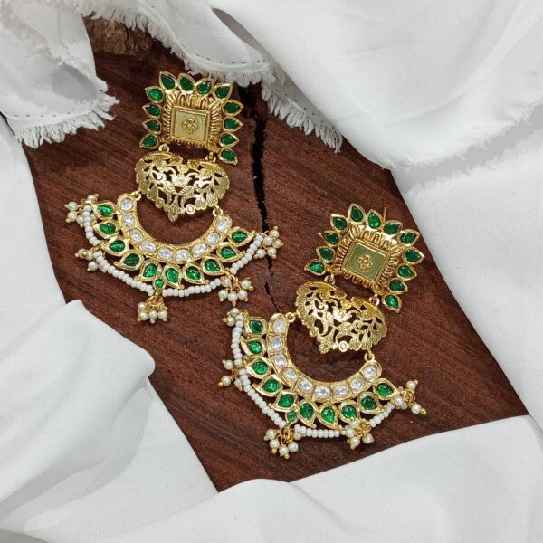 Jadu Kundan Earrings