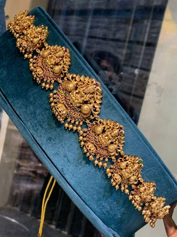 Antique HipChain