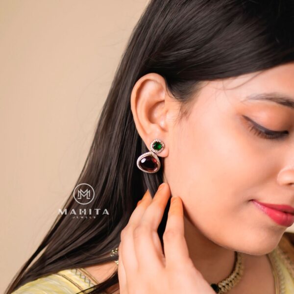 choker-style-red-green-necklace-mahita-jewels