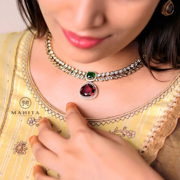 Premium Red & Green Stone Drop Pendant Necklace Set - Image 6